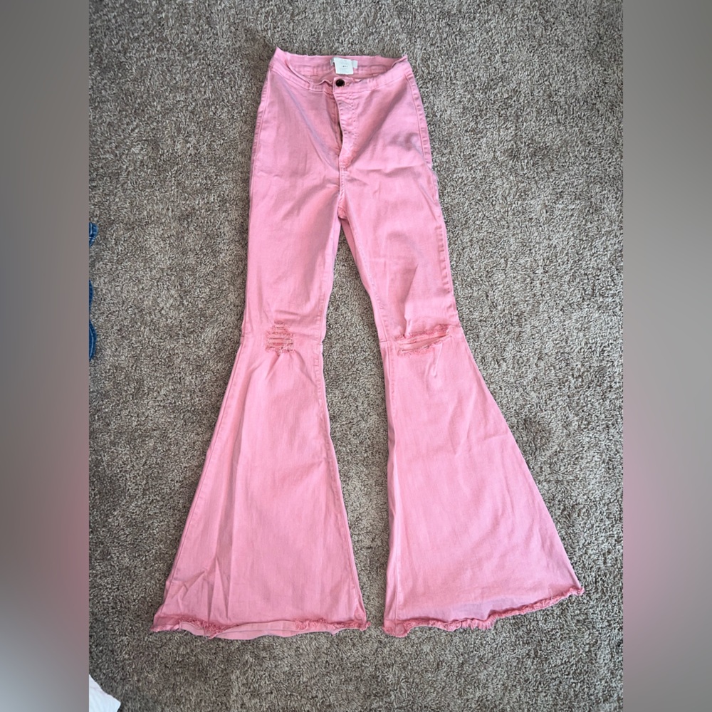 Vibrant Mui flare pink jeans